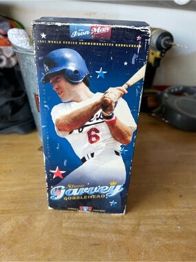 LA Dodgers Steve Garvey 'The Iron Man' 1981 World Series Bobblehead Box